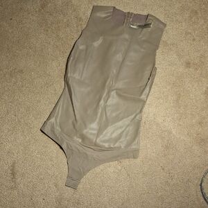 SKIMS Sleeveless Bodysuit